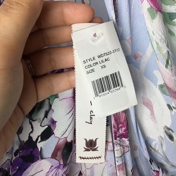 Willow & Clay Lilac Cold Shoulder Floral Romper - Picture 8 of 10